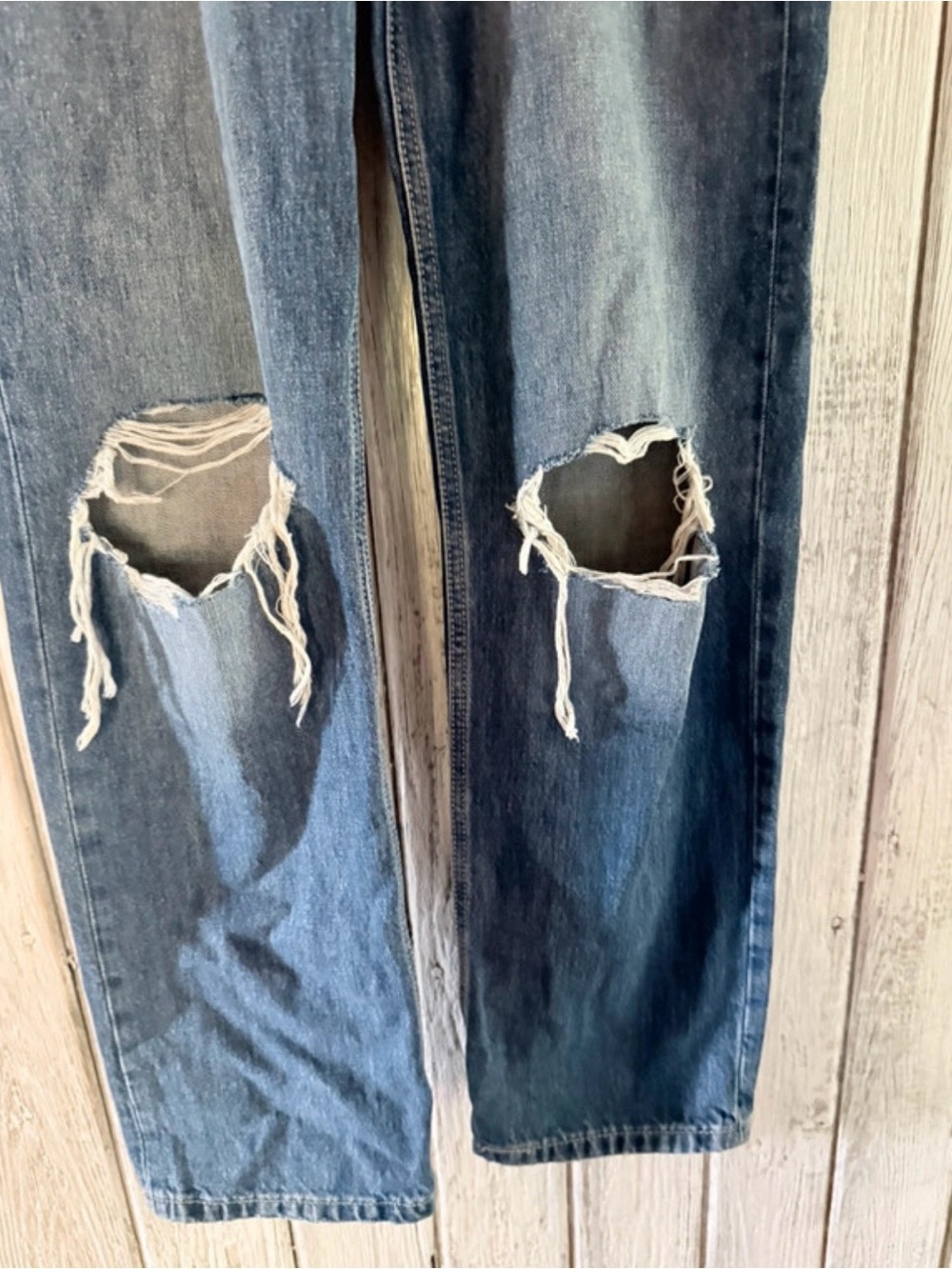 Straight Leg Women's Jeans with Knee Rips - Blue - Picture 4 of 9